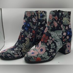 Indigo Rd Floral Embroidered Block Heel Ankle Boots Bootie Boho – Women's 7